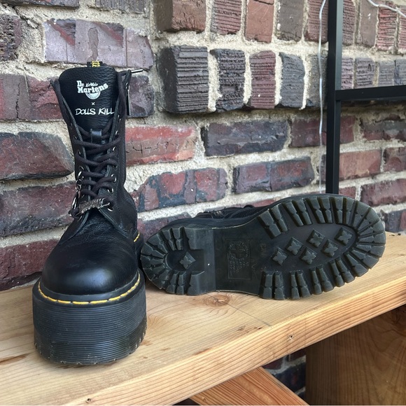 SOLD 🔥 Dolls Kill x Dr. Martens Jadon Hi Max Boots/Platform Boots - Picture 3 of 16